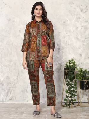 Brown printed riyon co-ord set with two pocket 1