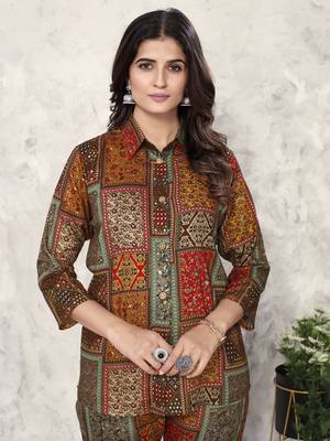 Brown printed riyon co-ord set with two pocket 4