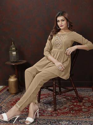 Light coffee handwork cotton co-ord set with two pocket 2
