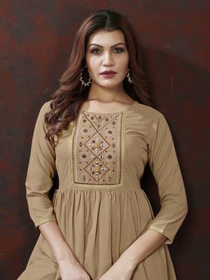 Light coffee handwork cotton co-ord set with two pocket 3