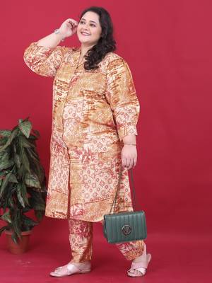 Orange printed riyon co-ord set with two pockets 2