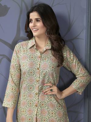 Meadow green printed riyon co-ord set with two pocket 4