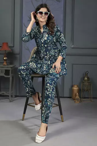 Blue printed riyon co-ord set with two pocket