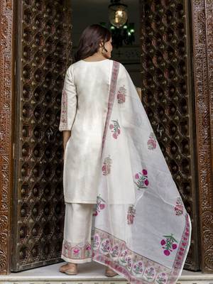 Cotton Embroidery Kurta Pant with Dupatta Salwar Suit Set 3