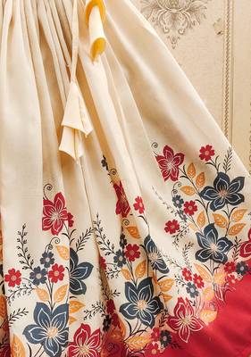Floral print lehenga set with ruffle blouse 3