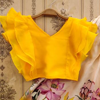 Floral print lehenga set with ruffle blouse 2