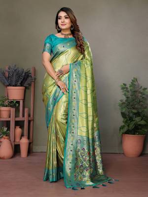 Parrot tissue silk leriya design art kanjeevaram silk saree 1