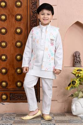 White floral cotton blend floral sequined shrug with kurta pajama set 1