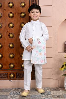White floral cotton blend floral sequined shrug with kurta pajama set 4
