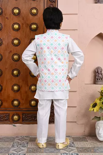 White cotton blend geometric sequined shrug with kurta pajama set
