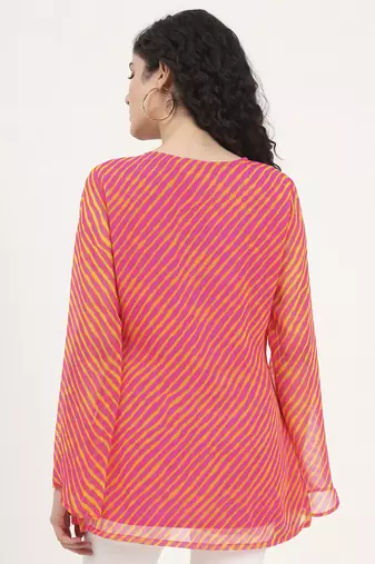 Divena pink leheriya gotta patti work geogratte round neck top