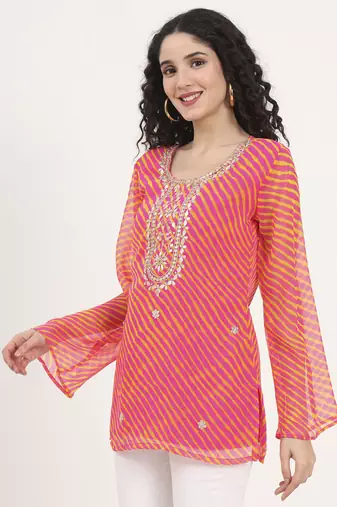 Divena pink leheriya gotta patti work geogratte round neck top