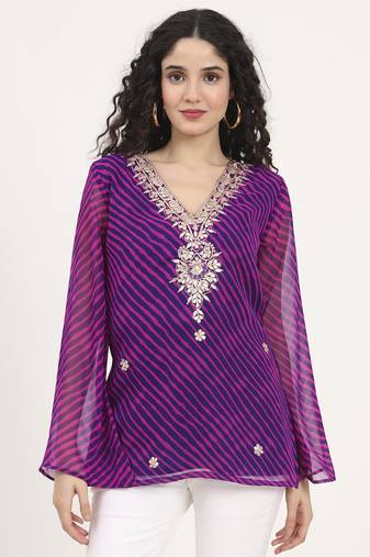 Divena purple leheriya gotta patti work geogratte v neck top