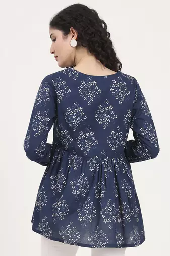 Divena blue floral printed v neck cotton top