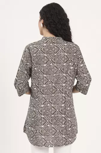 Divena dark grey geomatric printed cotton top