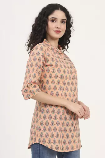 Divena light orange floral printed cotton top