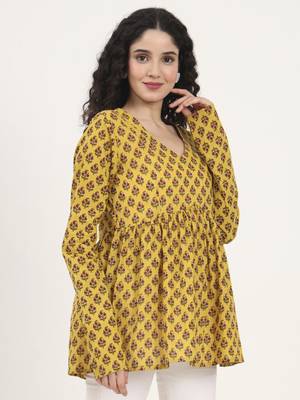 Divena yellow floral printed v neck cotton top 3
