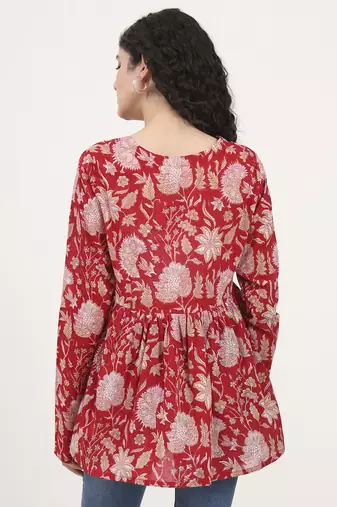 Divena red floral printed v neck cotton top