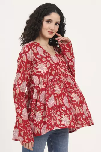 Divena red floral printed v neck cotton top