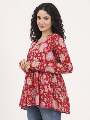 Divena red floral printed v neck cotton top 4