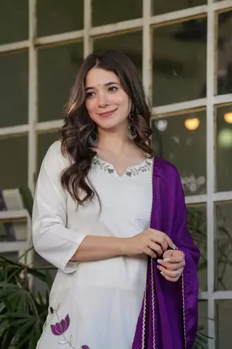 Beautiful Thread Work Viscose Rayon Straight Kurta Pant and Dupatta Set