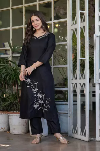 Beautiful Thread Work Viscose Rayon Straight Kurta Pant and Dupatta Set