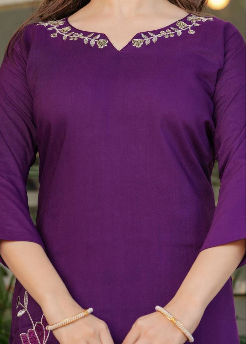 Beautiful Thread Work Viscose Rayon Fabric Straight Kurta, Pant and Dupatta Set