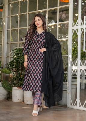 Women's Printed Pure Cotton Straight Kurta Pant and Dupatta Set 5