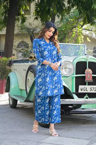 Divena blue floral print cotton fabric kurta with pant