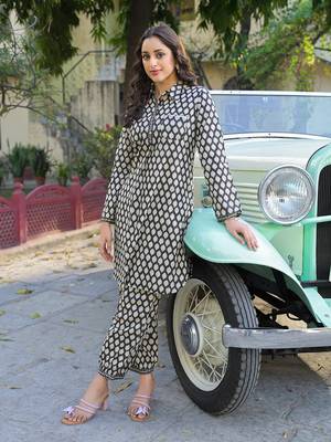 Divena black ethnic printed cotton fabric shirt kurta with trouser 3