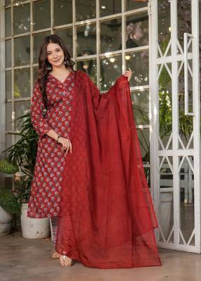 Women's Printed Pure Cotton Straight Kurta Pant and Dupatta Set 1
