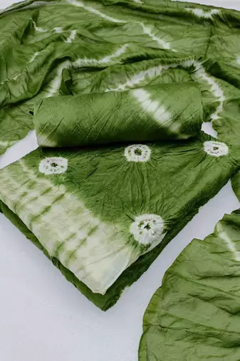 Women's green chanderi cotton bandhni unstitched dress material