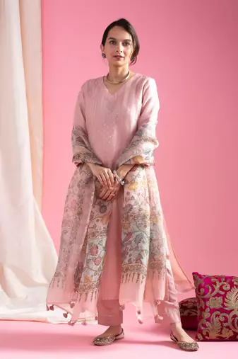 Beautiful Viscose Chanderi Straight Kurta Pant and Dupatta Set