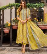 Floral Printed Knee Length Rayon Kurta Set With Printed Dupatta