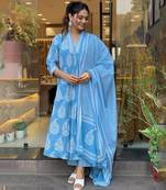 Floral Printed Rayon Kurta Set With Dupatta 