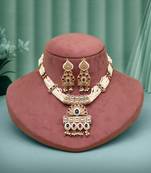 Rani & green color matte gold rajwadi temple necklace set