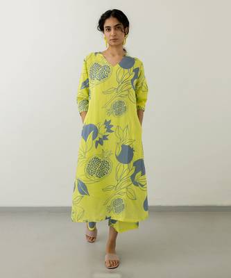 Yellow printed viscosee kurtaset 1
