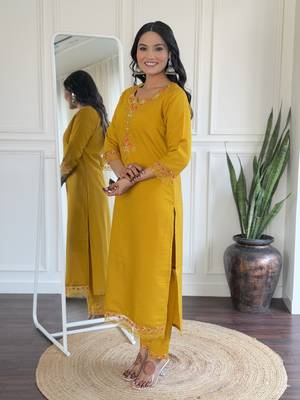 Women's Roman Silk Embroidered Straight Kurta Pant and Dupatta Set 3
