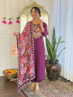 Women's Viscose Chanderi Straight Kurta Pant and Dupatta Set 1