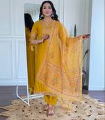Beautiful Women's Thread work Viscose Fabric Straight Kurta, Pant and Dupatta Set