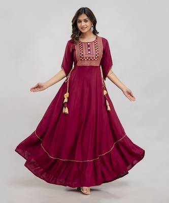 women's rayon embroidered anarkali kurta in maroon 1