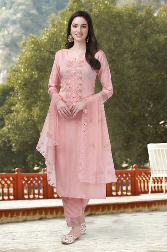 Trendmalls Light Pink Cotton Embroidered Salwar Suit