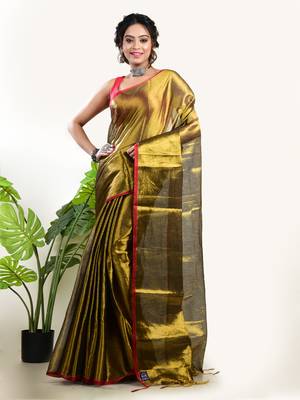 Aakar Sunehri Kiran | Gold Handloom Tissue Saree 1