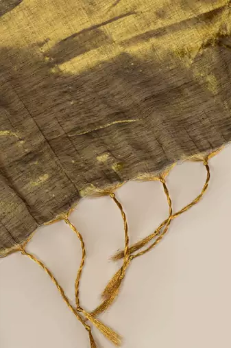 gold handloom tissue saree with unstitched blouse piece