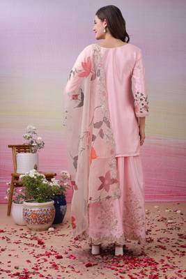 Pink art silk sequins kurta wih pant & duppata 4
