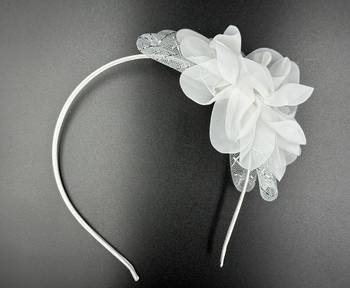 Viaana flower hair band white color 1