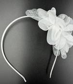 Viaana flower hair band white color