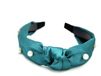 Viaana pearl bow hair band green color 1