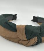 Viaana knot two colour hair band beige and dark green color