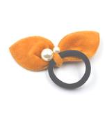 Viaana velvet ears rubber band with attached pearls brown color